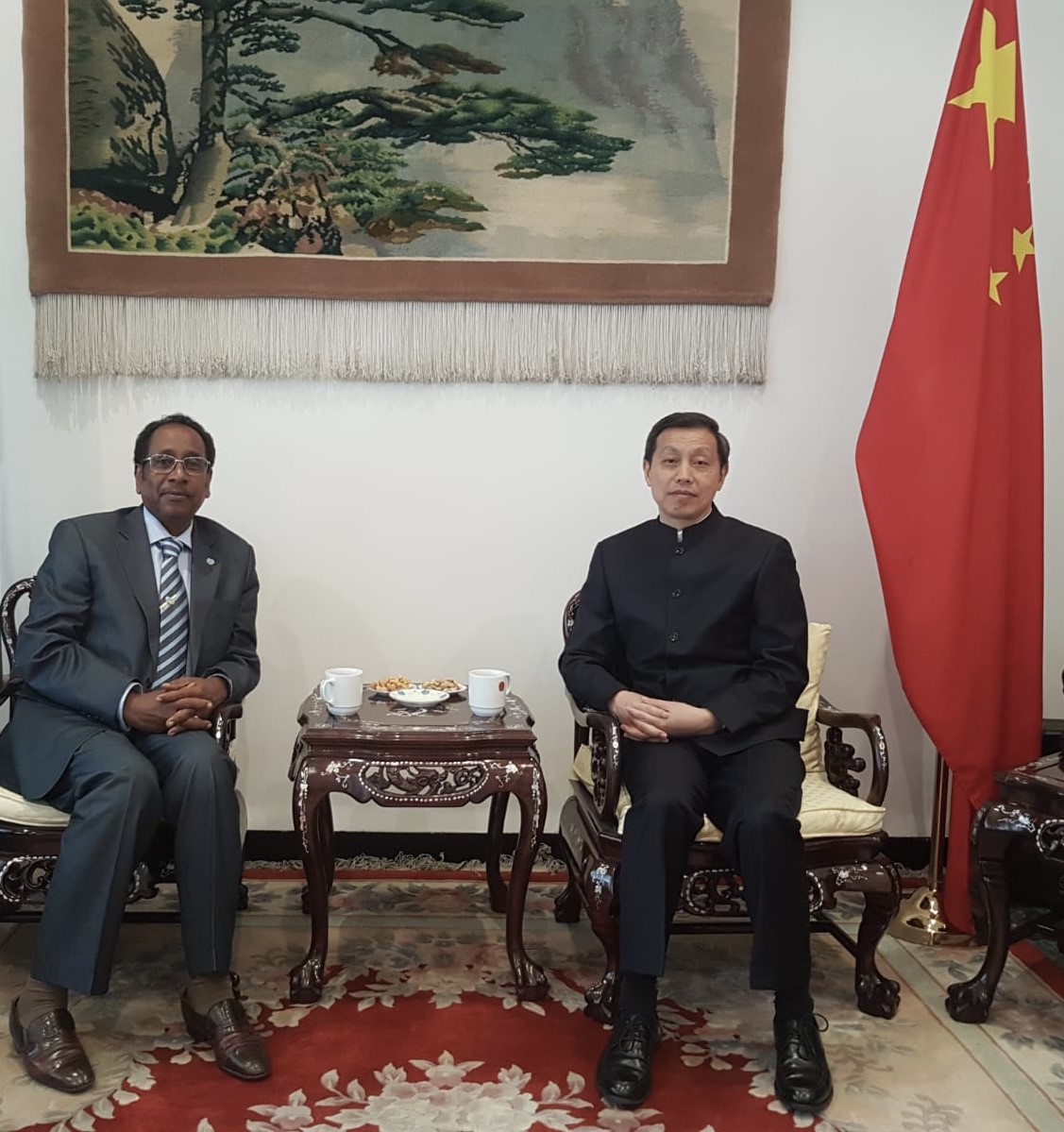 لقاء مع سفير جهمورية الصين الشعيبة