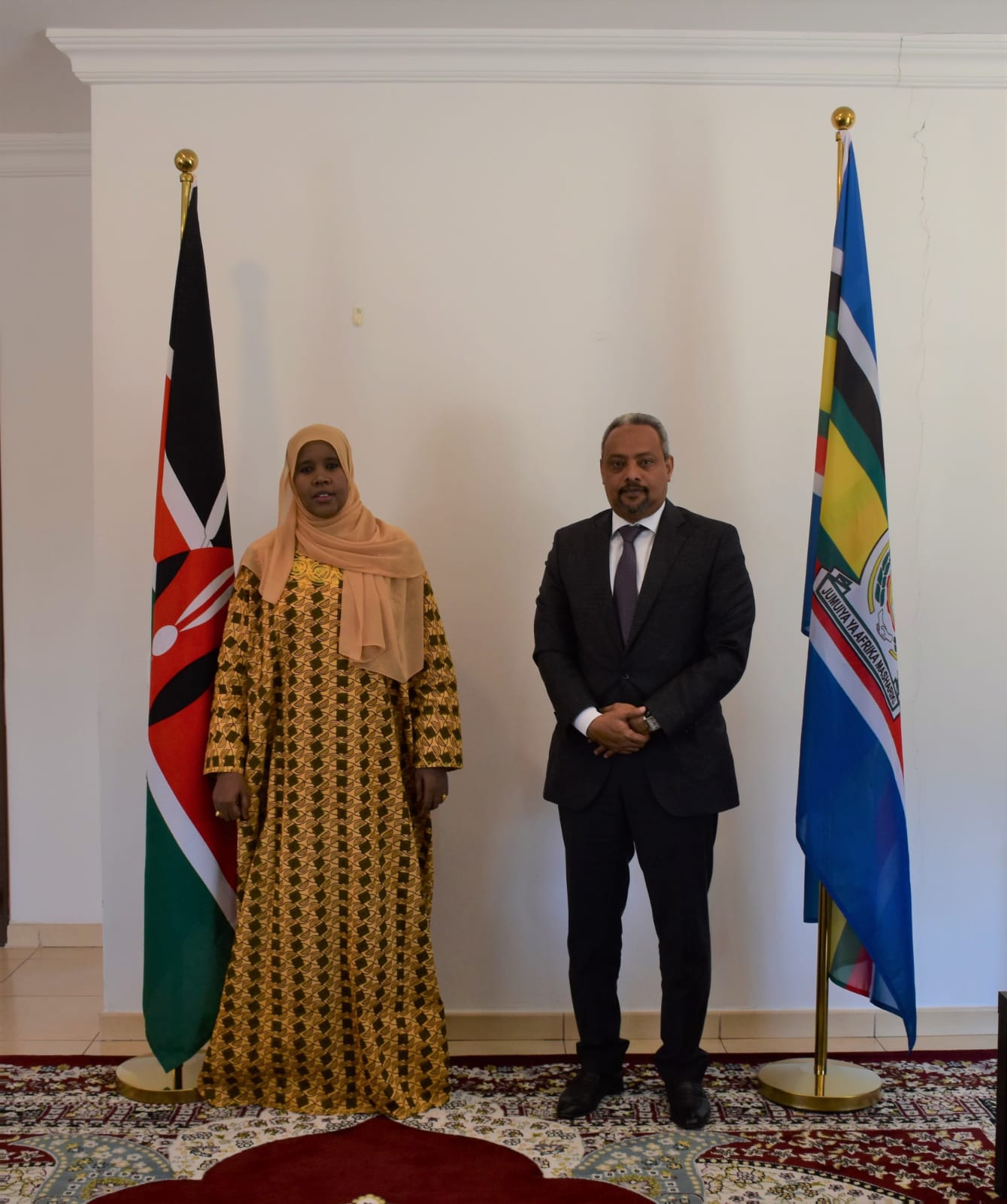زيارة سعادة السفير إلى سفارة جمهورية كينيا