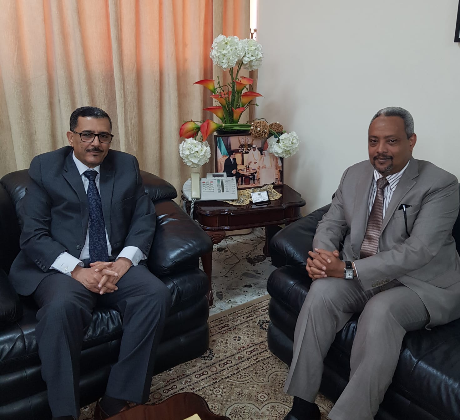 زيارة سعادة السفير إلى سفارة الجمهورية اليمنية